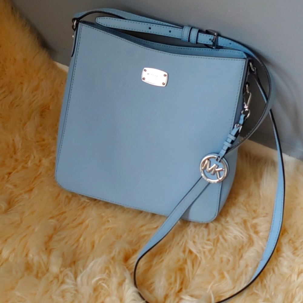 Michael Kors crossbody bag
